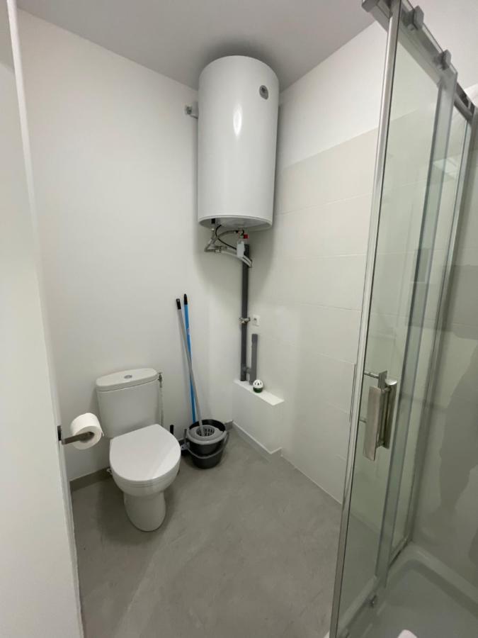 Appartement 30 M2, Piscine Et Parking Prive 摩昂萨图 外观 照片