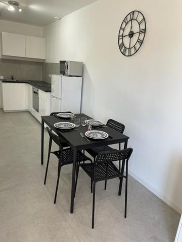 Appartement 30 M2, Piscine Et Parking Prive 摩昂萨图 外观 照片